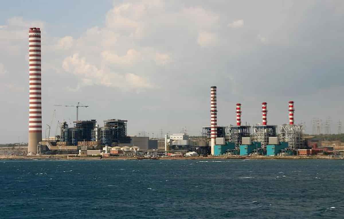 Centrali elettriche a carbone in Italia, chiusura entro il 2025 a rischio