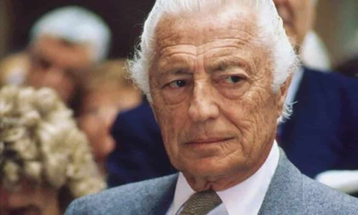Gianni Agnelli, nel giorno del centenario la gaffe di Lapo Elkann