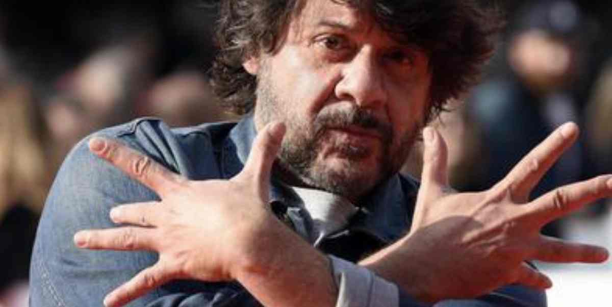 Lillo Petrolo chi è: moglie, età, figli, Covid, carriera, vita privata dell'attore ospite Oggi è un altro giorno