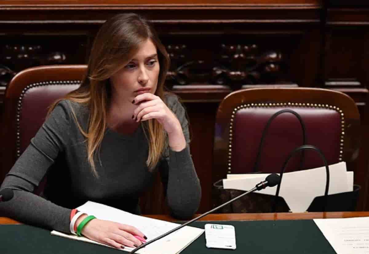 Verissimo, Maria Elena Boschi: "Con Giulio Berruti sogno di diventare mamma. Ogni tanto ne parliamo"