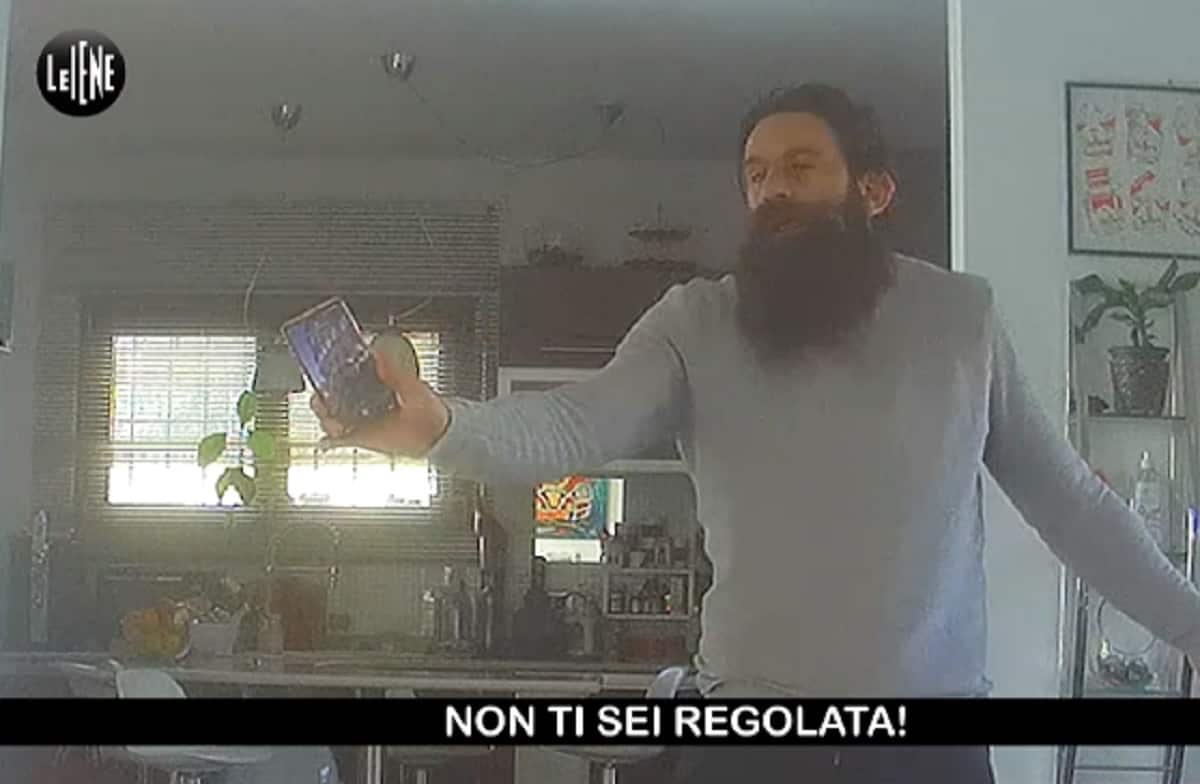 Davide Moscardelli e lo scherzo de Le Iene: un finto Francesco Totti telefona al calciatore