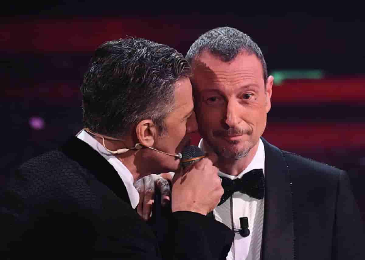 Sanremo 2021, positivo un giornalista Rai. In attesa del test molecolare un quarantena un suo collaboratore (negativo)