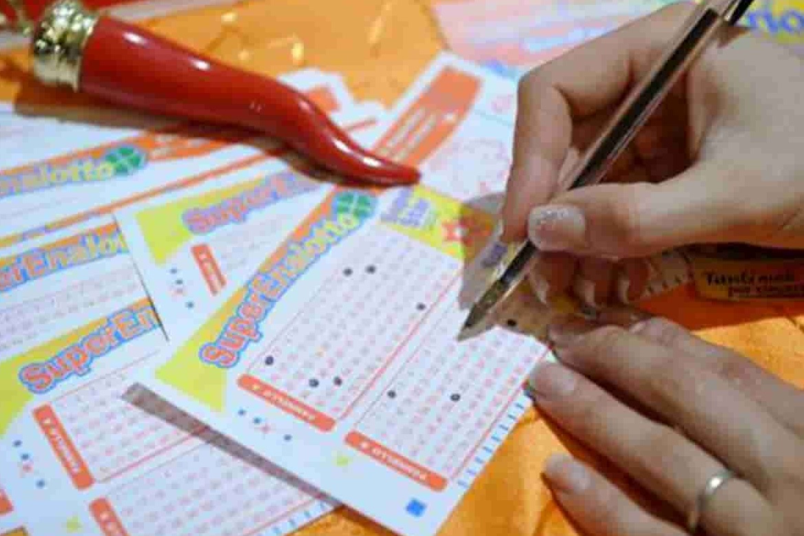 SuperEnalotto, estrazione oggi martedì 2 marzo 2021: numeri e combinazione vincente di oggi