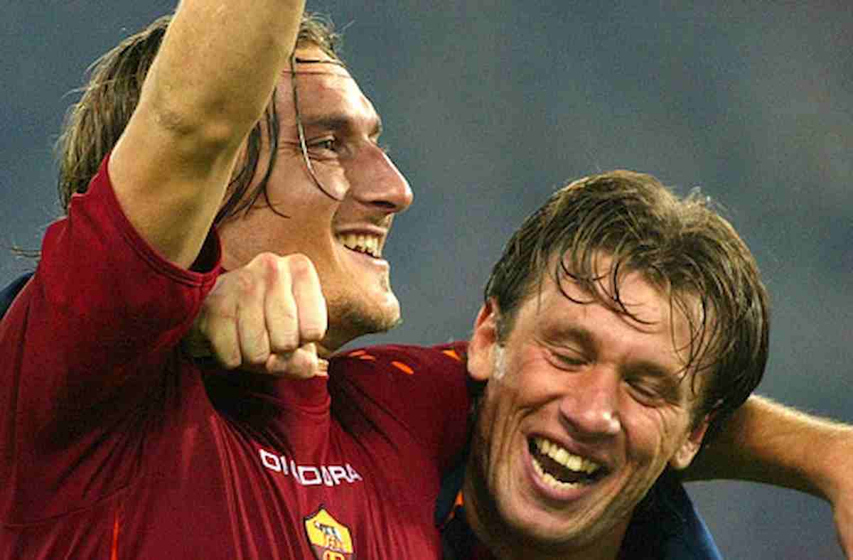 Totti-Cassano, perché hanno litigato? Questione di soldi: la spiegazione in 'Speravo de morì prima', quell'assegno 100mila euro...