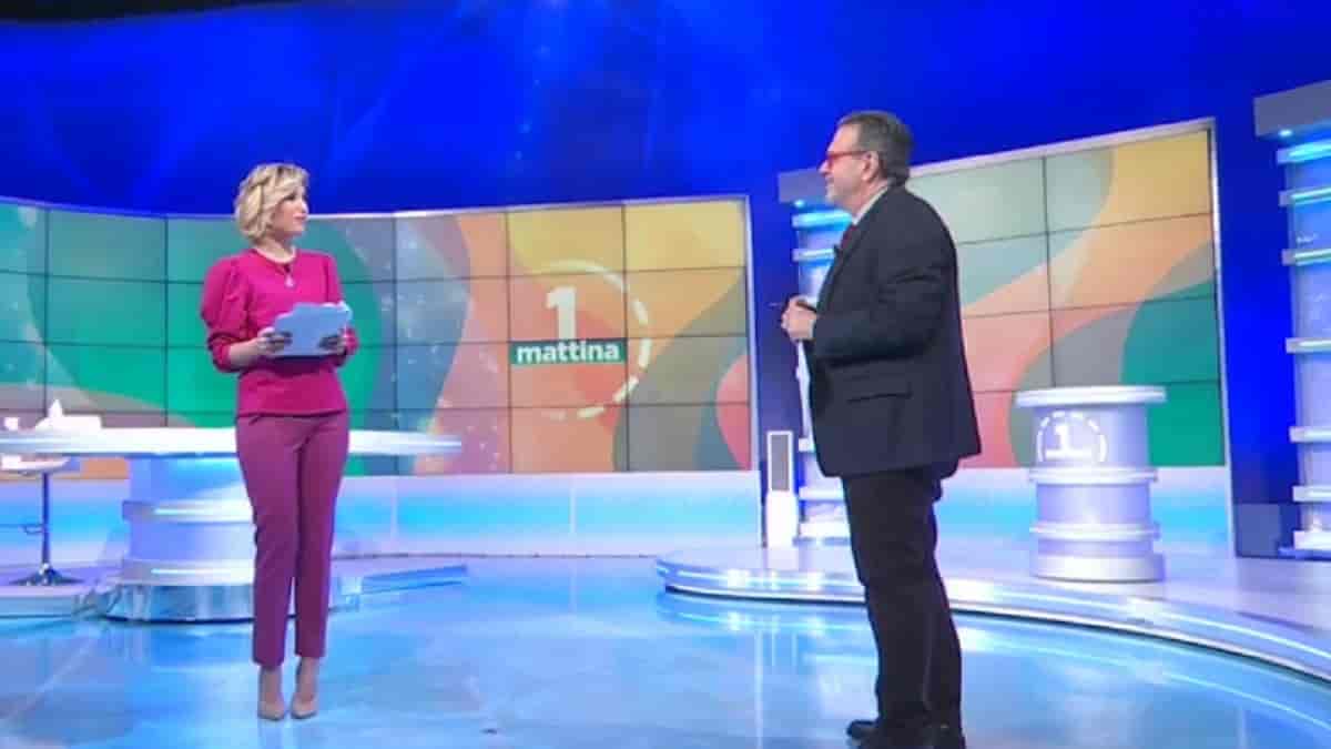 Unomattina, conduttori out: Monica Giandotti in quarantena, Marco Frittella non c'è, in studio Barbara Capponi