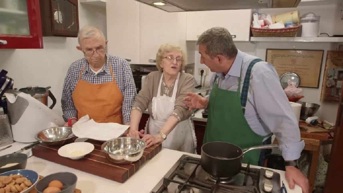 Vito Bicocchi, il padre Roberto Bicocchi morto di Covid: l'annuncio del Gambero Rosso