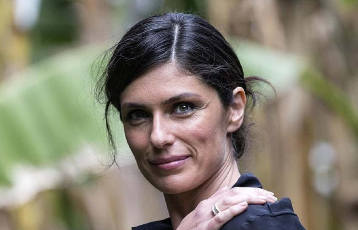 Anna Valle chi è, età, marito, figli, malattia, Miss Italia, Instagram, dove vive e carriera dell'attrice