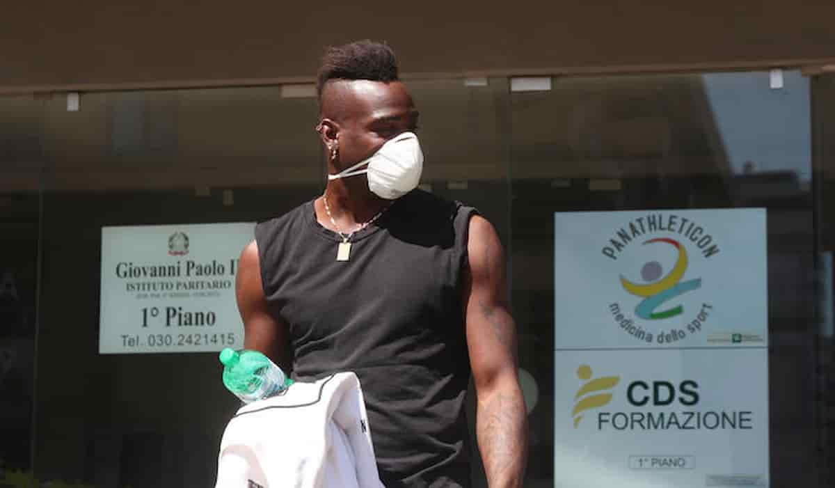 Balotelli e Dayane Mello sono di nuovo fidanzati? Chi parla della nuova storia d'amore...tra ex