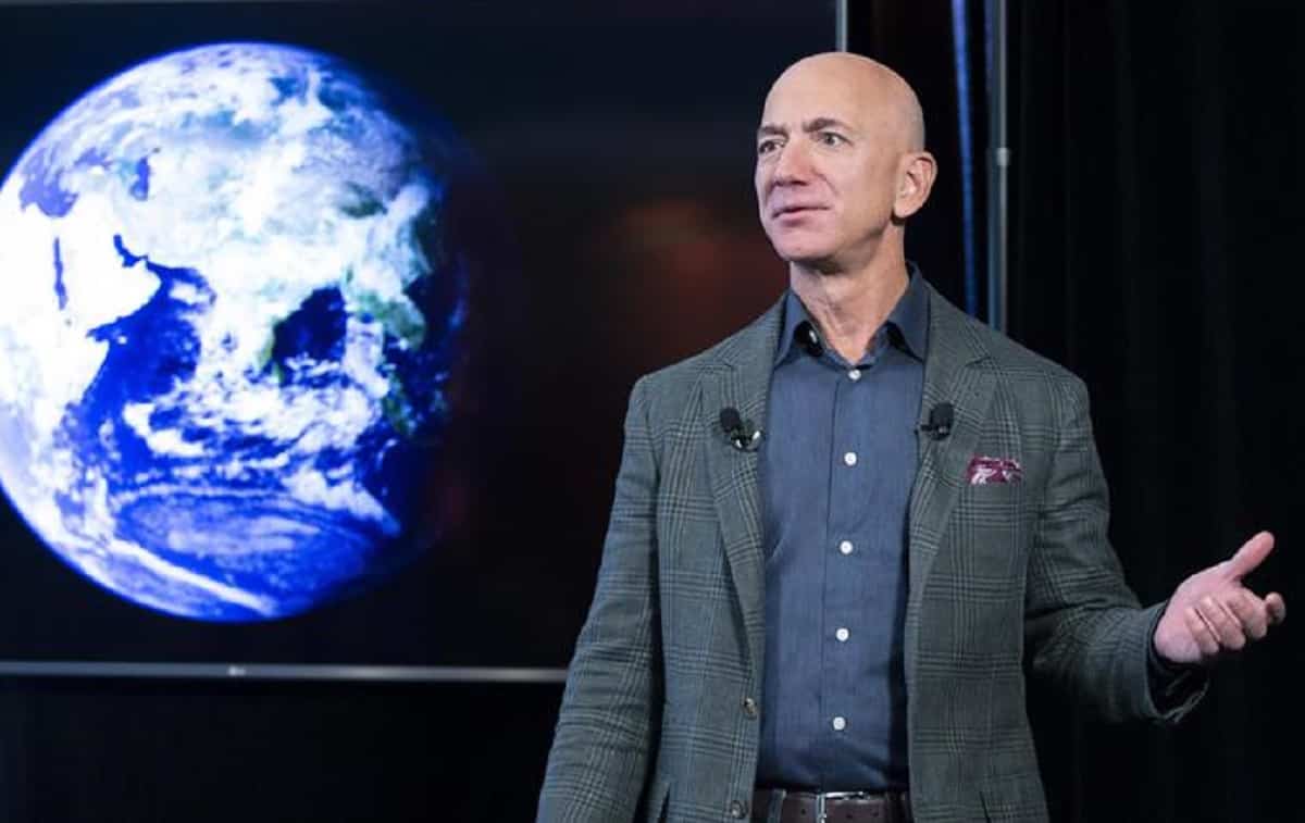 Chi sono i più ricchi al mondo: Bezos, Musk... Aumentati i miliardari, nell'anno del Covid