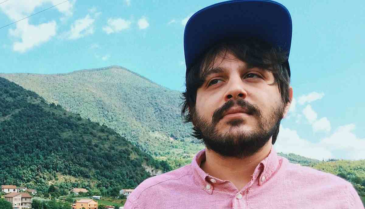 Calcutta, è morta la mamma Donatella Galeotti: colta da un malore nella notte, aveva 58 anni