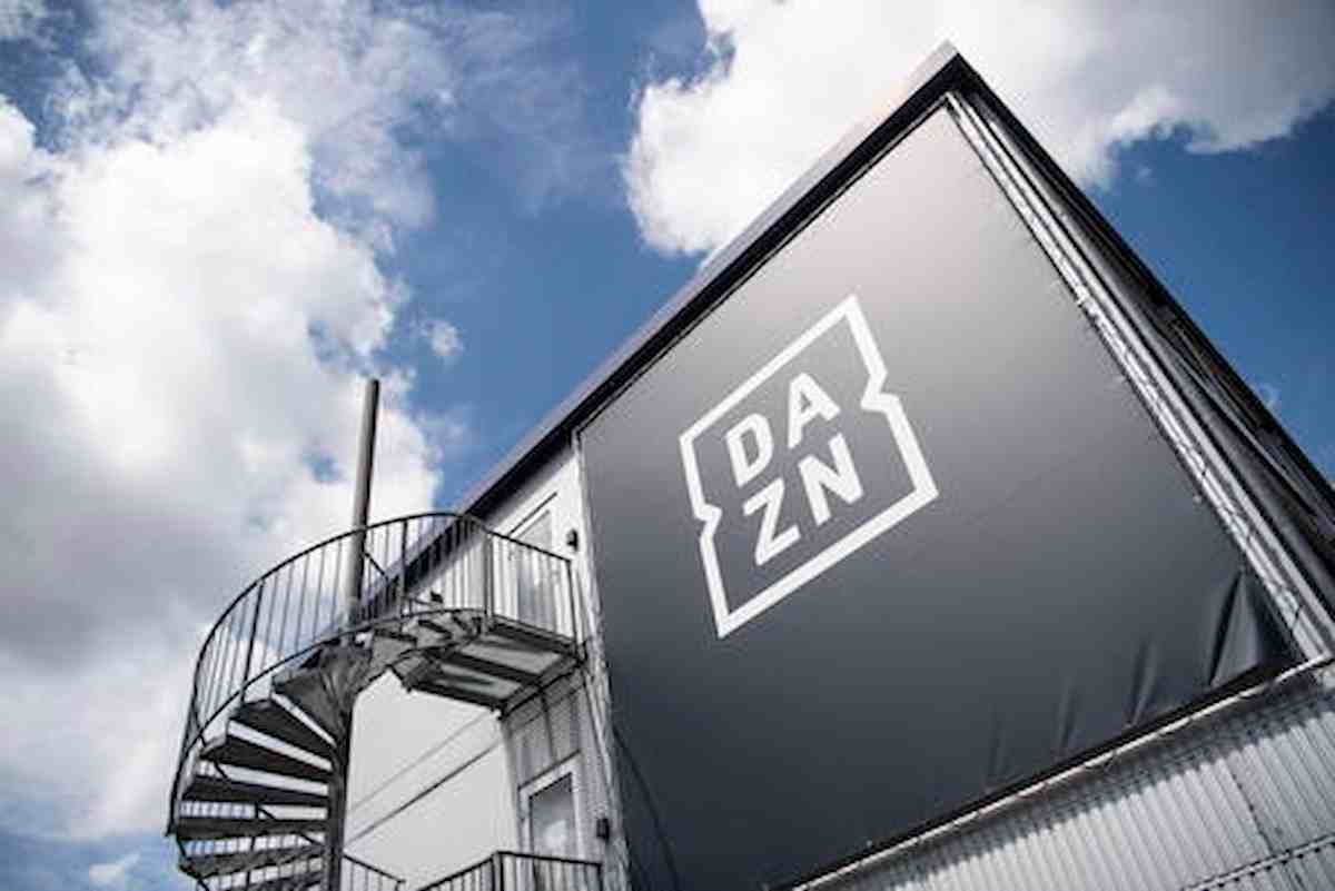 Dazn, la App maledetta, come è potuta succedere questa specie di 8 settembre del calcio, buio, silenzio di 2 ore