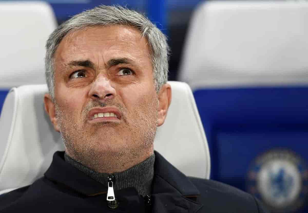 Mourinho esonerato dal Tottenham: la squadra è settima in Premier League, ora arriva Sarri?