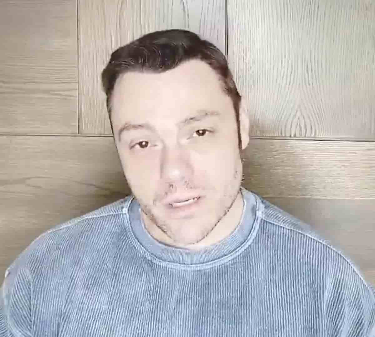 Tiziano Ferro, tour 2021 cancellato: come ottenere il rimborso dei biglietti o partecipare a quello 2023