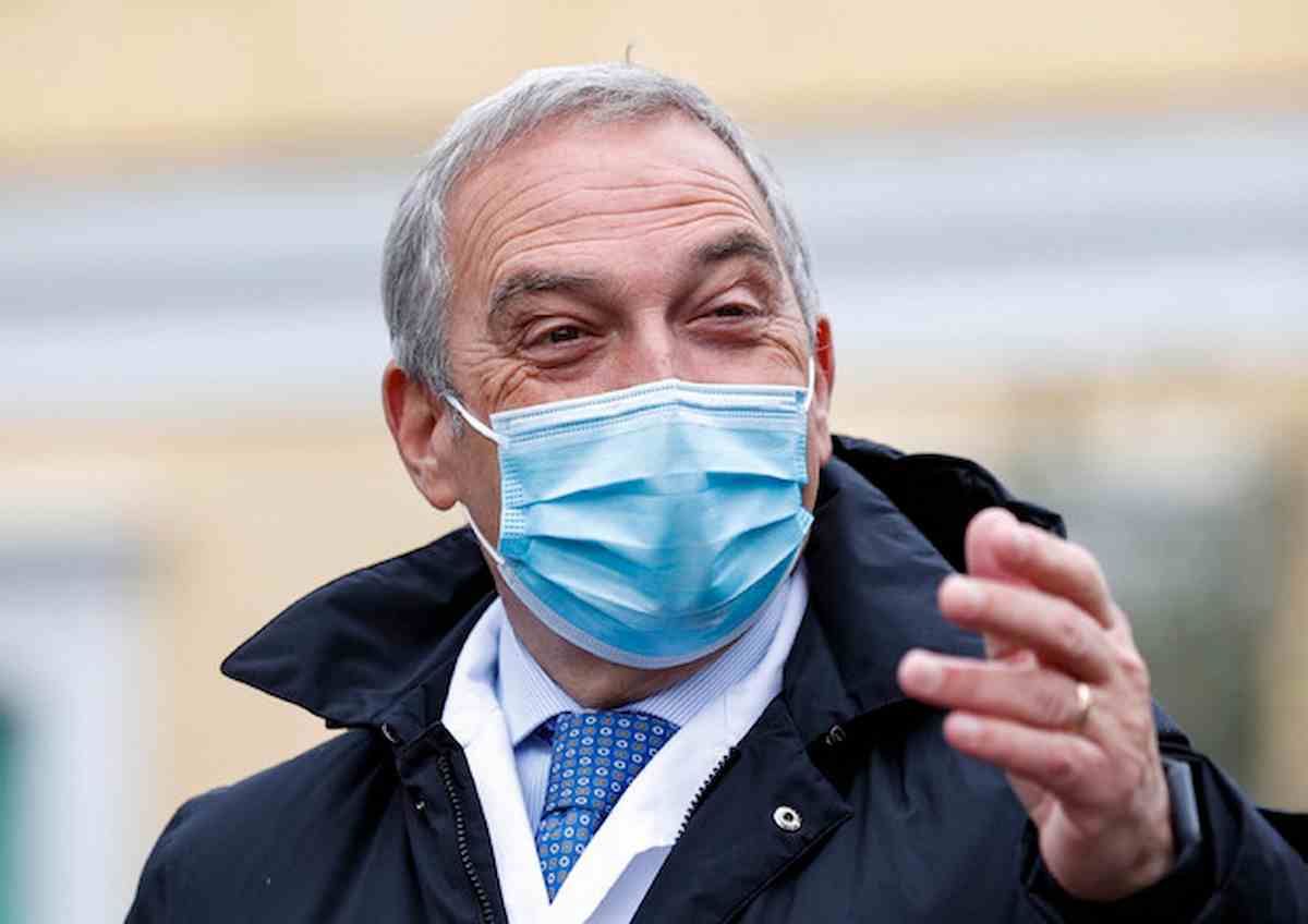 Sputnik, lo Spallanzani chiarisce: "I russi non accederanno ai dati genetici degli italiani"