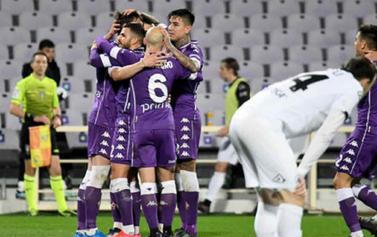 Fiorentina-Napoli, Ravezzani: "Gli ultras viola vorrebbero far vincere i partenopei per fare dispetto alla Juventus"