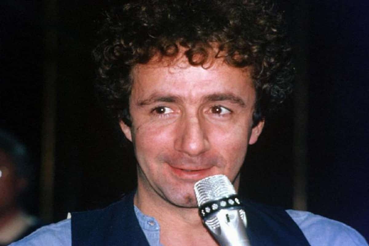 Francesco Nuti, parla la figlia: "Ha bisogno di assistenza continua. Parlo con lui con gli occhi"