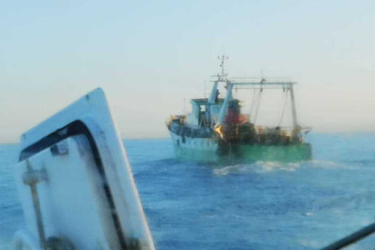 Siria, peschereccio italiano speronato da barche turche. L'armatore Giacalone: "Non possiamo andare avanti così"