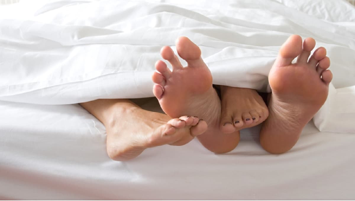 Coppia fa sesso su un prato a Moncalieri, lei viene multata (10mila euro) e lui no: ecco perché