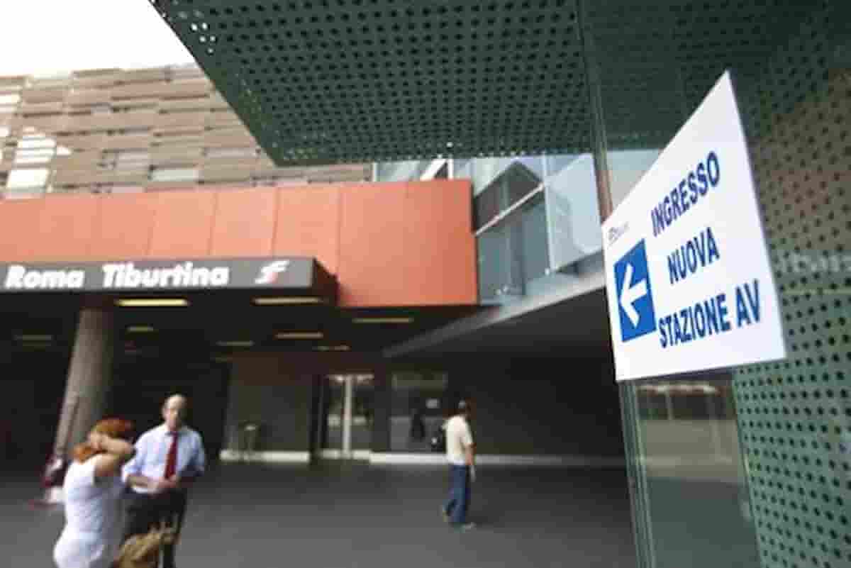 Roma, Laurentino 38: positiva al Covid, fugge in Toscana per evitare l'arresto, ma viene presa