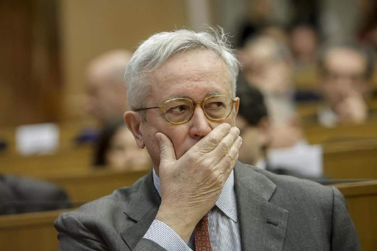 Giulio Tremonti chi è, dove e quando è nato, età, moglie Fausta Beltramenti, figli e carriera