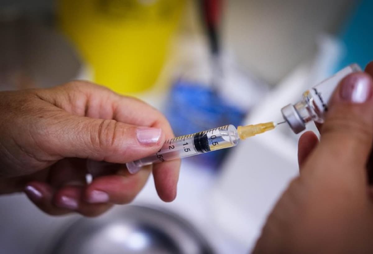 Covid, oltre 2 milioni gli over 70 ancora non vaccinati. In Sardegna manca all'appello ancora il 30% degli over 80