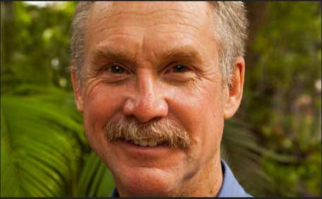 David Quammen chi è, l'uomo che aveva previsto il Coronavirus, dove e quando è nato, Spillover, National Geographic, biografia