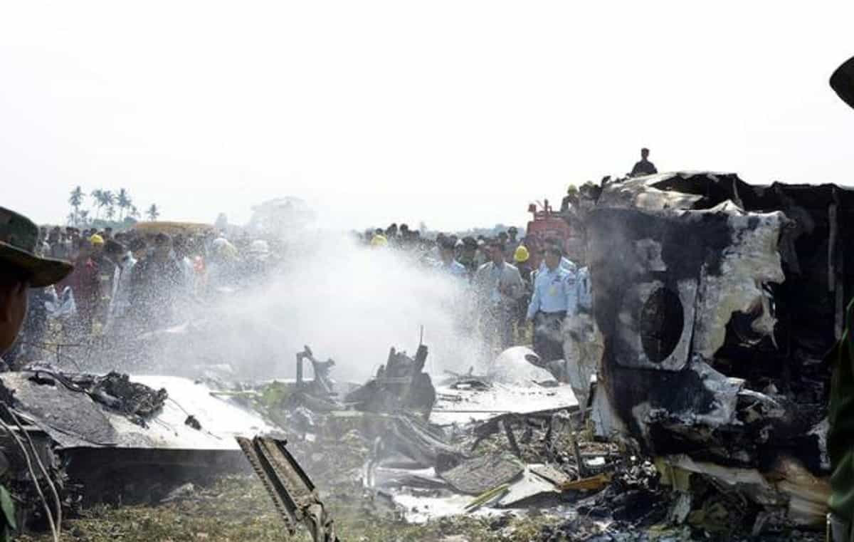 Aereo militare precipita in Birmania a causa del maltempo: a bordo 14 persone