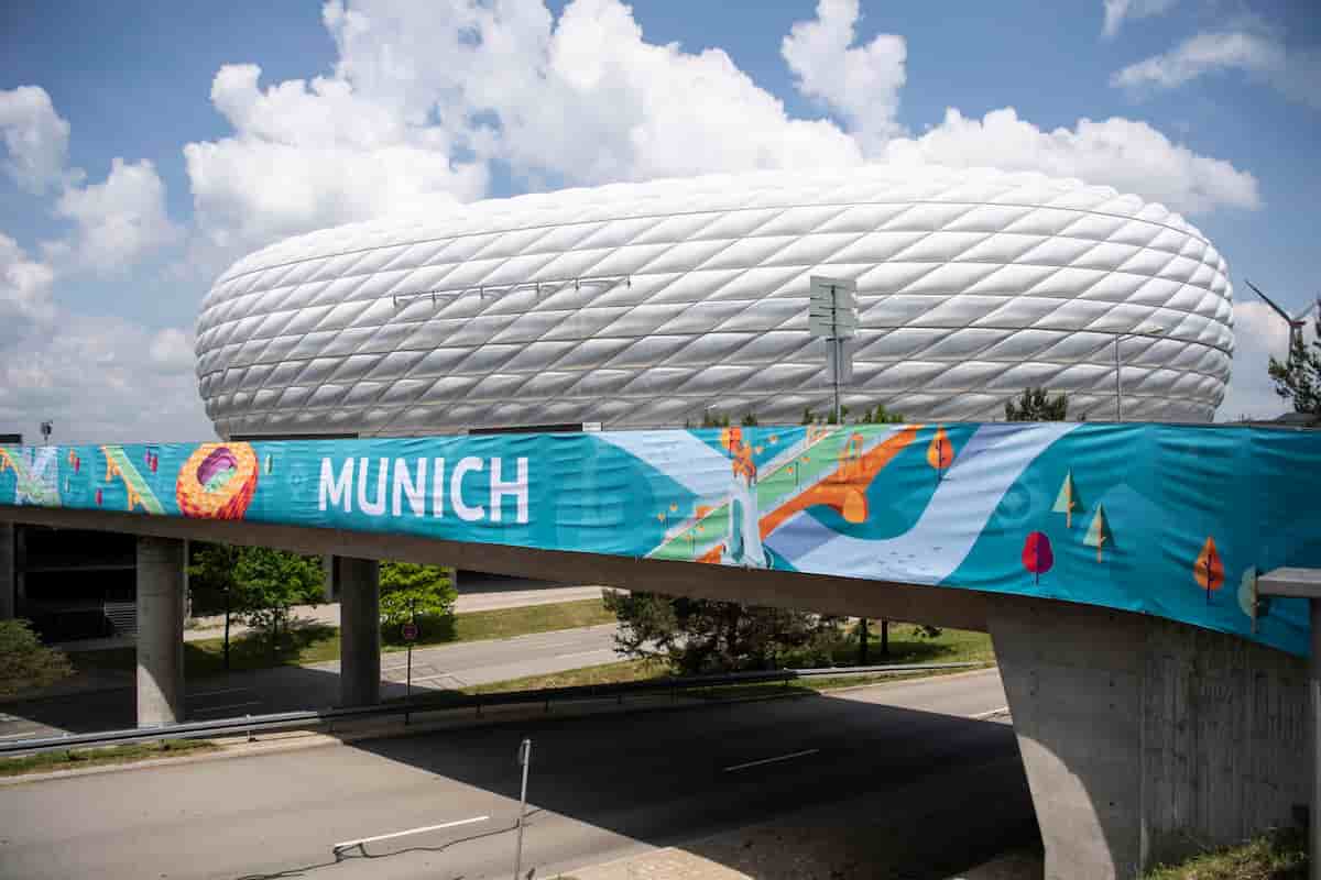 Uefa, no allo stadio arcobaleno per Germania-Ungheria. Berlino si indigna, l'Ue: "La decisione non ci riguarda"