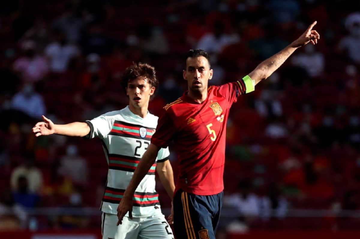 Euro 2020: Busquets della Spagna positivo al Covid. Polemica sui calciatori non vaccinati