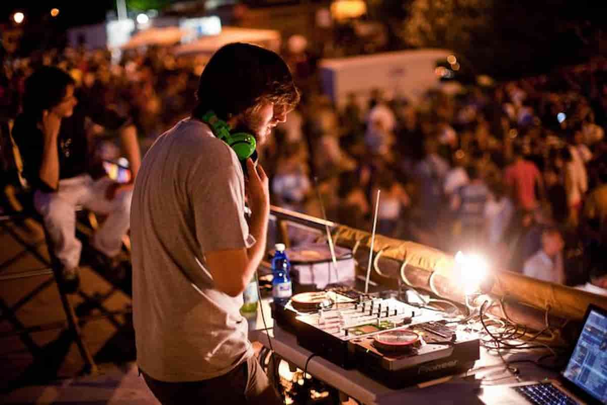 Riapertura discoteche luglio