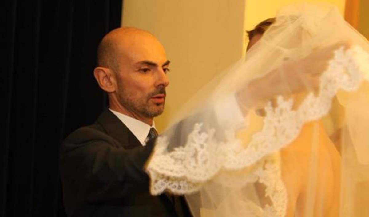 Enzo Miccio chi è, età, dove e quando è nato, fidanzato, ex compagno, altezza, vita privata