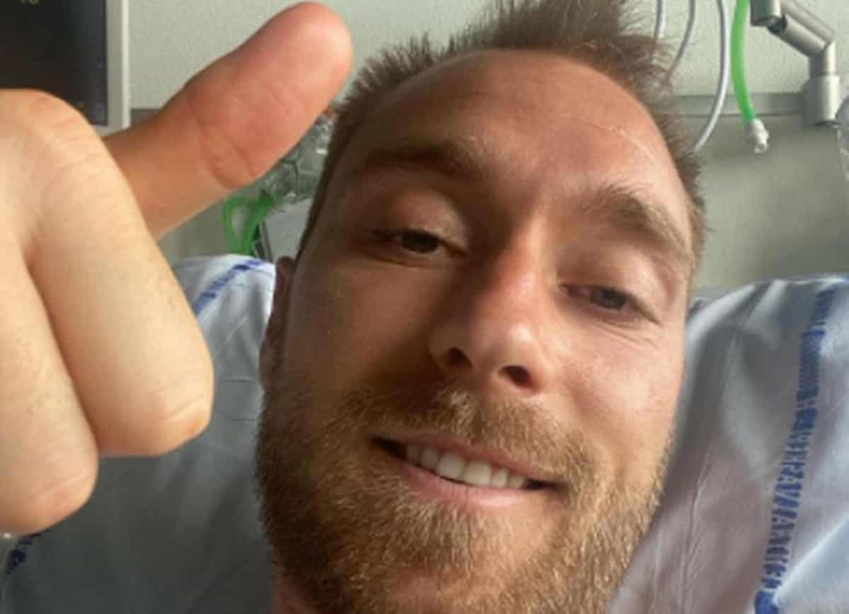 Eriksen con il defibrillatore rischia di non giocare più in Italia. Le prime parole dopo il risveglio: "Ho solo 29 anni"