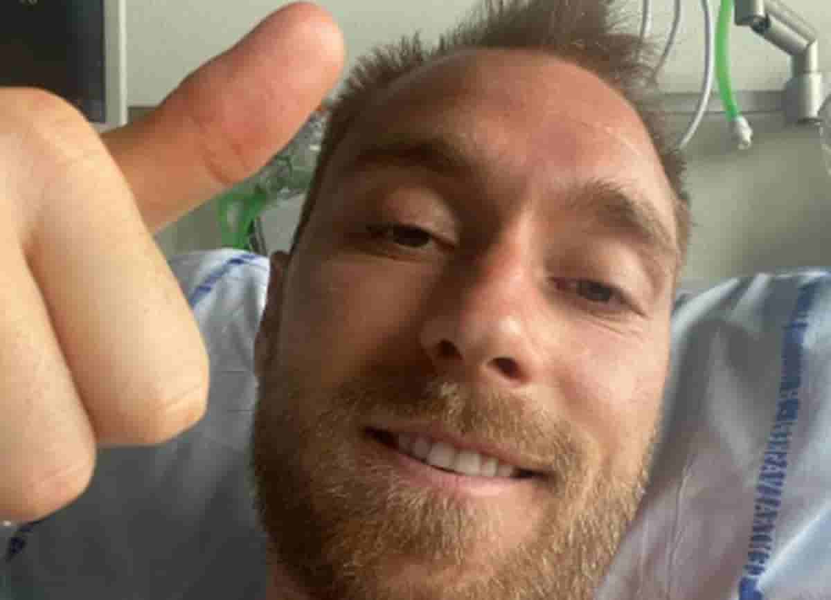 Eriksen, primo selfie dall'ospedale: "Sto bene", ma difficilmente tornerà a giocare in Serie A