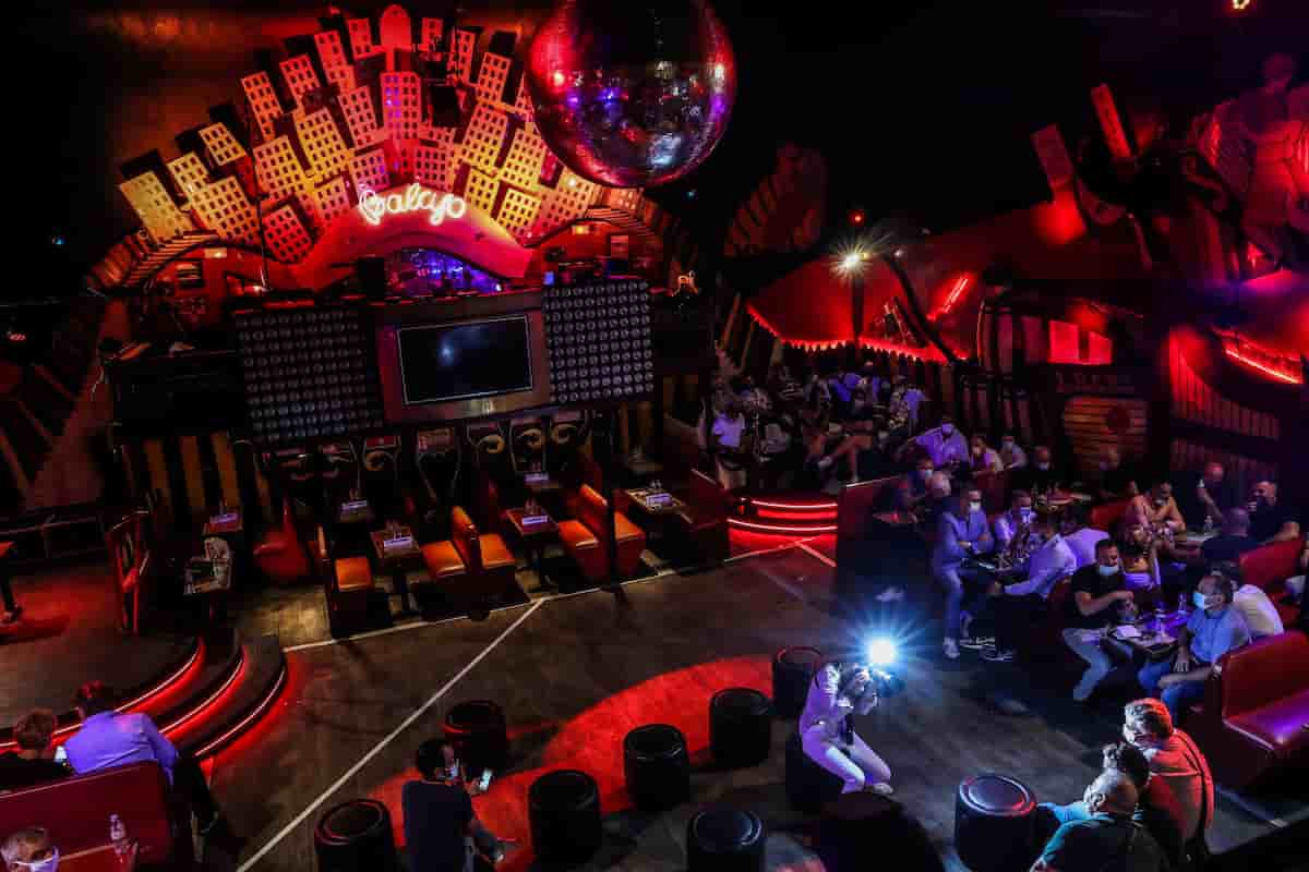 Discoteche aperte Francia