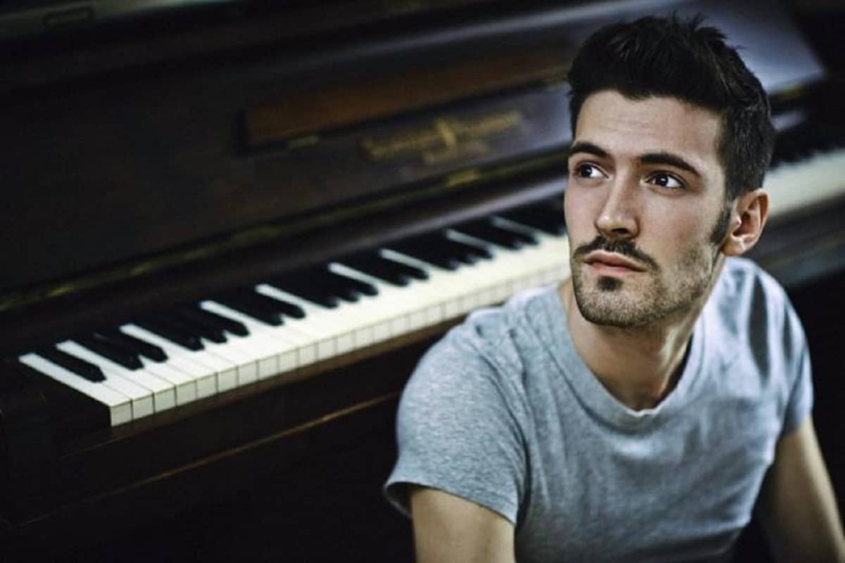 Giovanni Caccamo chi è, età, dove e quando è nato, fidanzata, vita privata, Festival di Sanremo