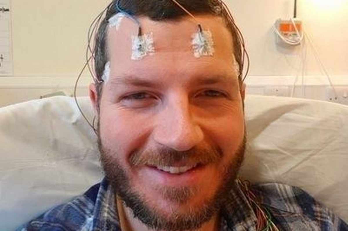 Investito a 19 anni da un taxi: recupera la memoria 10 anni dopo ascoltando una hit degli anni '80