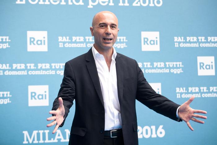 Gianluca Semprini chi è, età, dove e quando è nato, moglie, figli, vita privata, Twitter, carriera e biografia