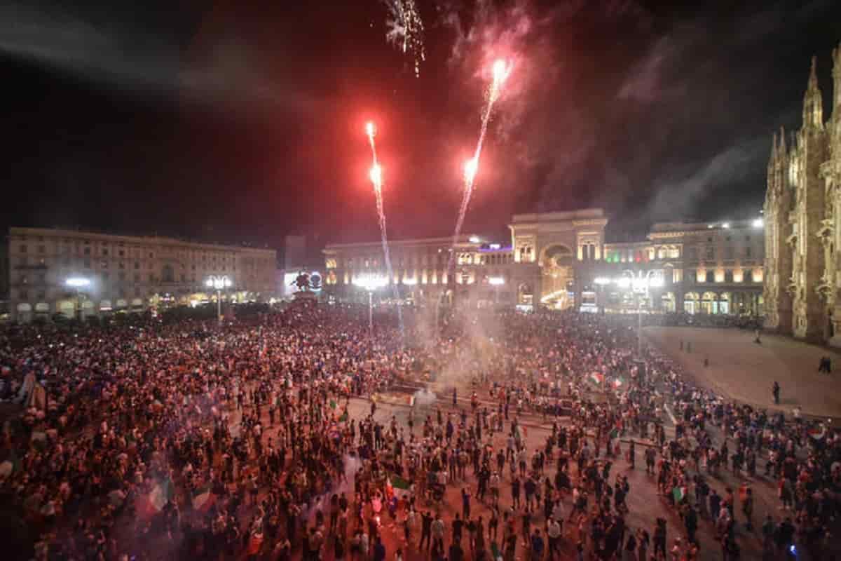 Festeggiamenti per la vittoria dell'Italia portano il Covid? Lo sapremo tra 4-5 giorni...