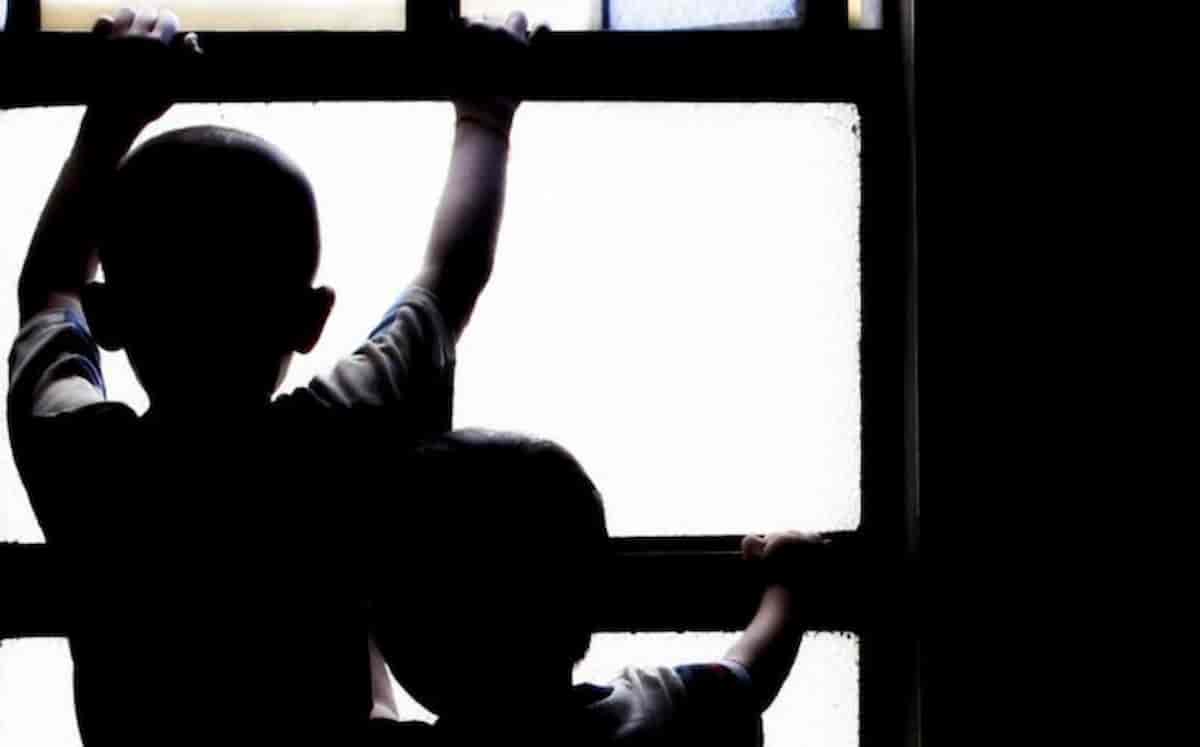 Minori scomparsi che non si ritrovano: due al giorno solo gli italiani