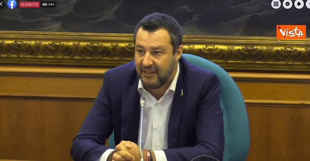 vaccini giovani salvini