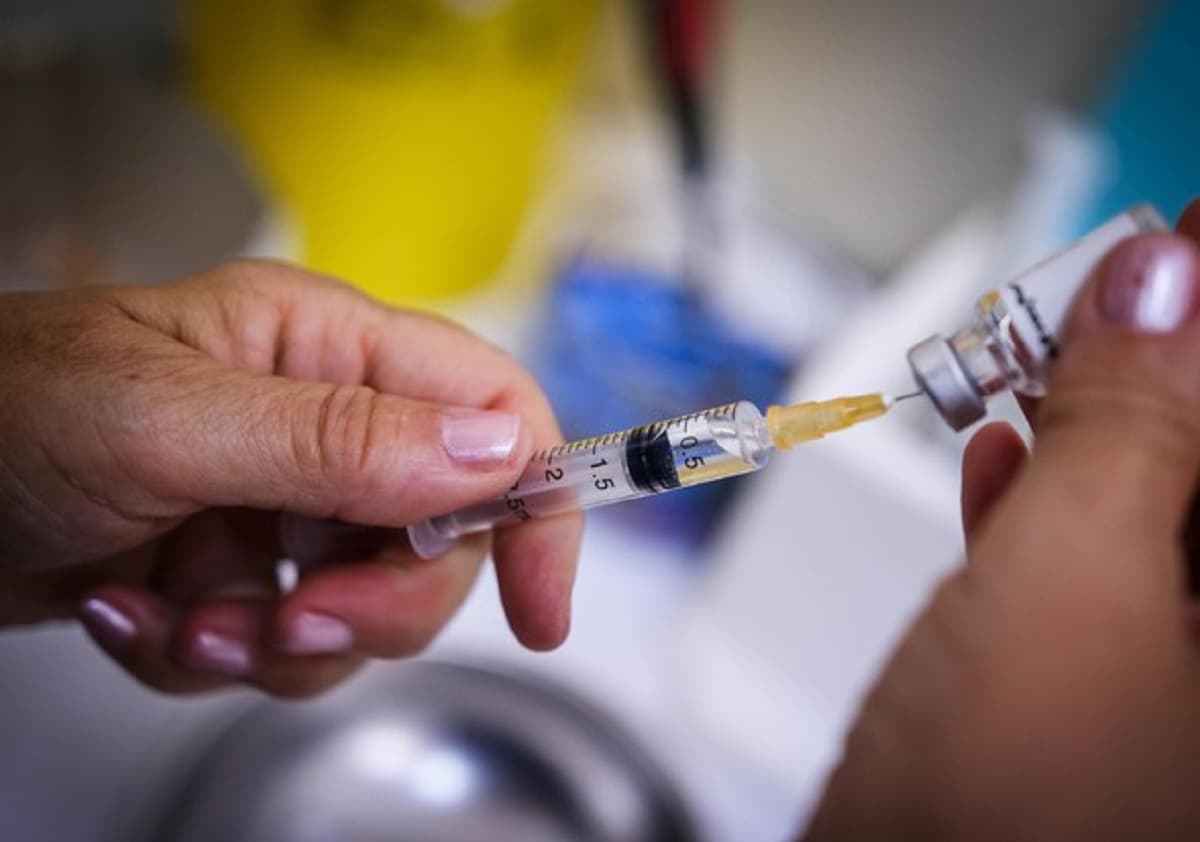 Vaccino Johnson & Johnson può provocare la sindrome di Guillain-Barré. L'allarme della Fda