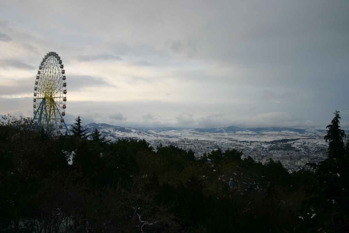 Georgia, insegnante australiana violentata e uccisa durante un'escursione sul Monte Mtatsminda