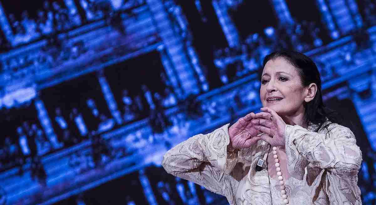 "Non mi sono mai sentita una vera star". Scriveva così Carla Fracci una lettera inviata pochi giorni prima di morire ad alcuni amici e colleghi