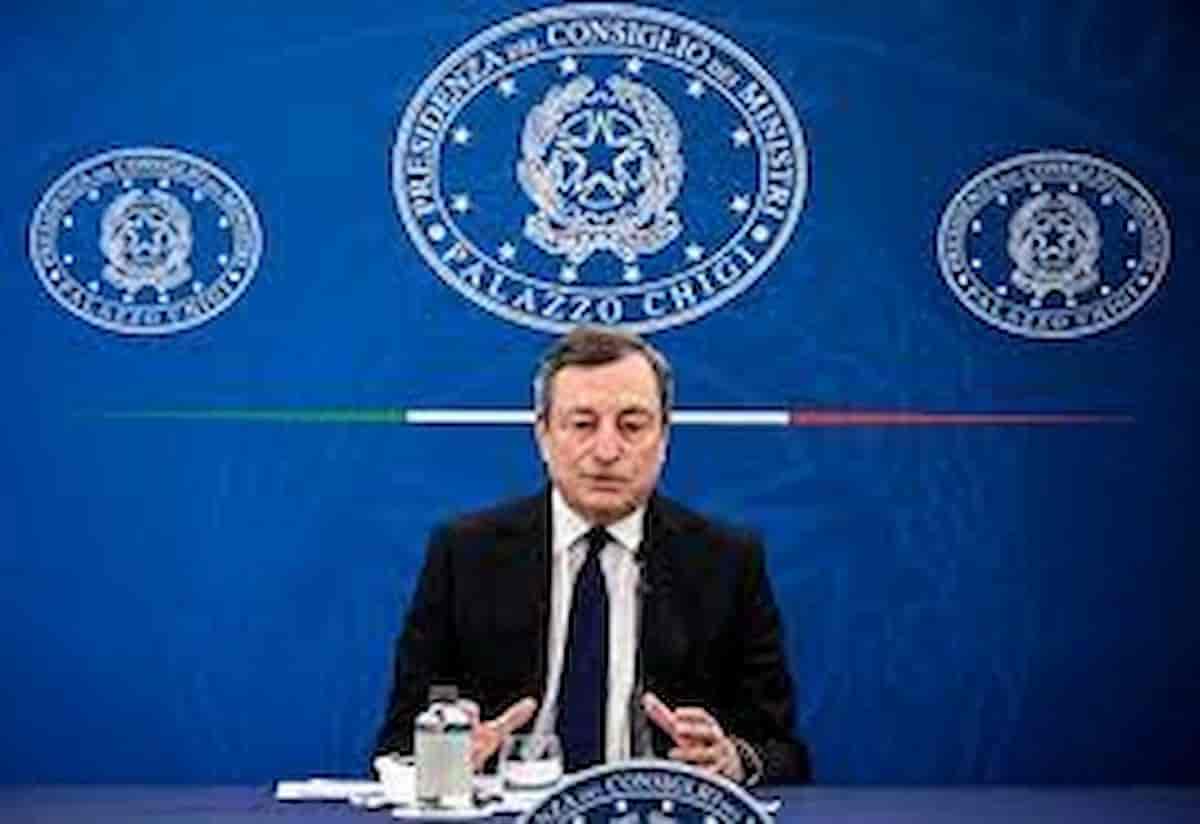 Draghi fra soldi europei e trionfi di sport: incarna lo stellone d'Italia, si torna ai favolosi anni '60?
