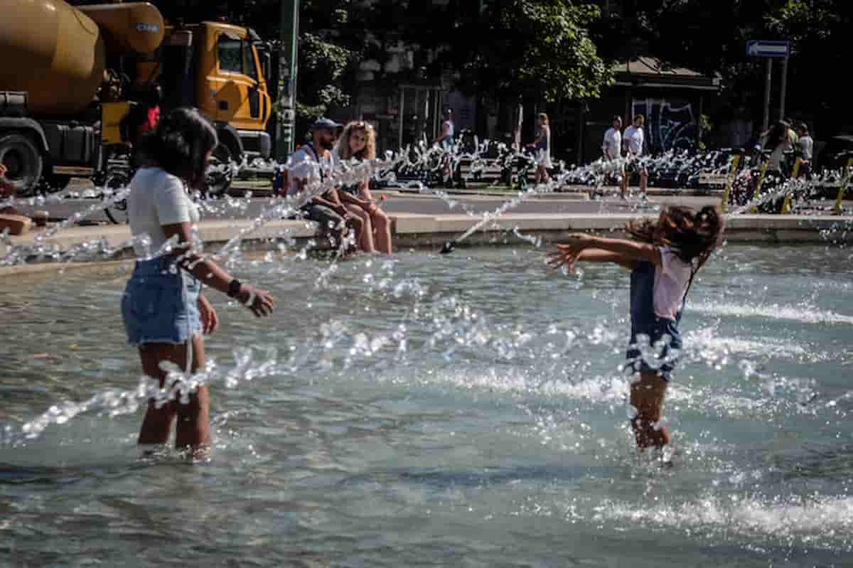 Città bollino rosso per il caldo: quali sono e quando. Con Lucifero si arriverà anche a 48 gradi