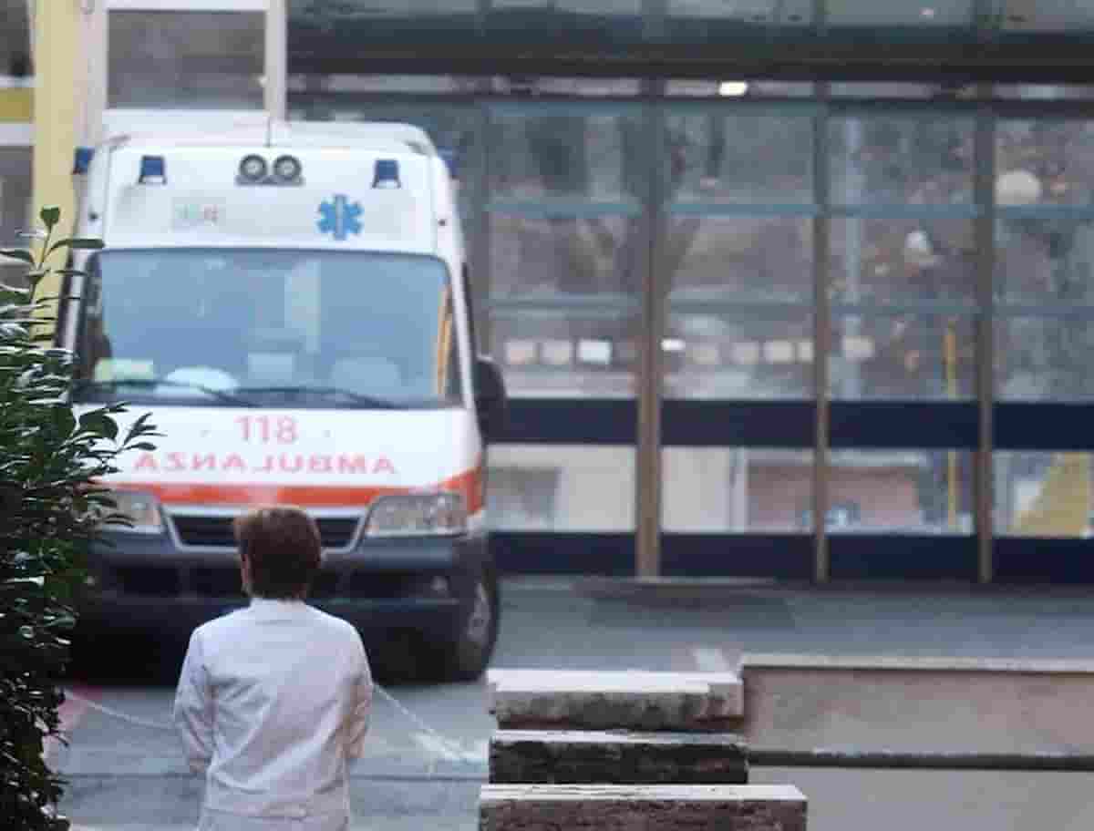 Ponte a Niccheri, ascensore dell'ospedale crolla con persone all'interno: nessun ferito