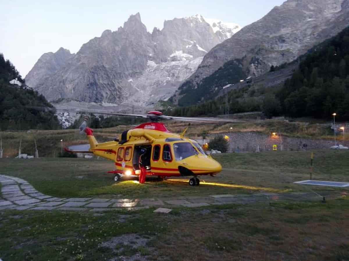 Val Ferret (Courmayeur), escursionista precipita dal sentiero per il rifugio Boccalatte e muore