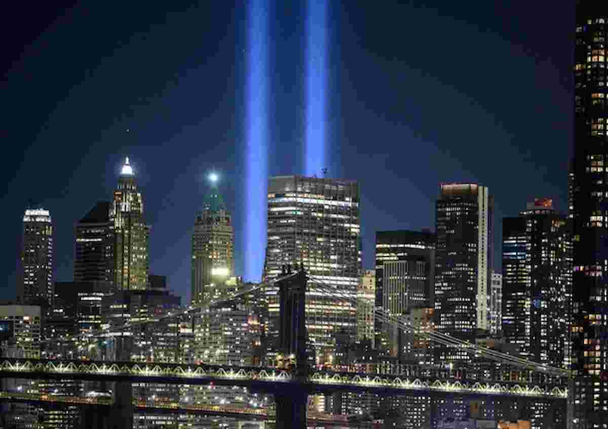 Ventennale attentati 11 settembre 2001, Biden: "Non c'è nulla che l'America non possa superare"