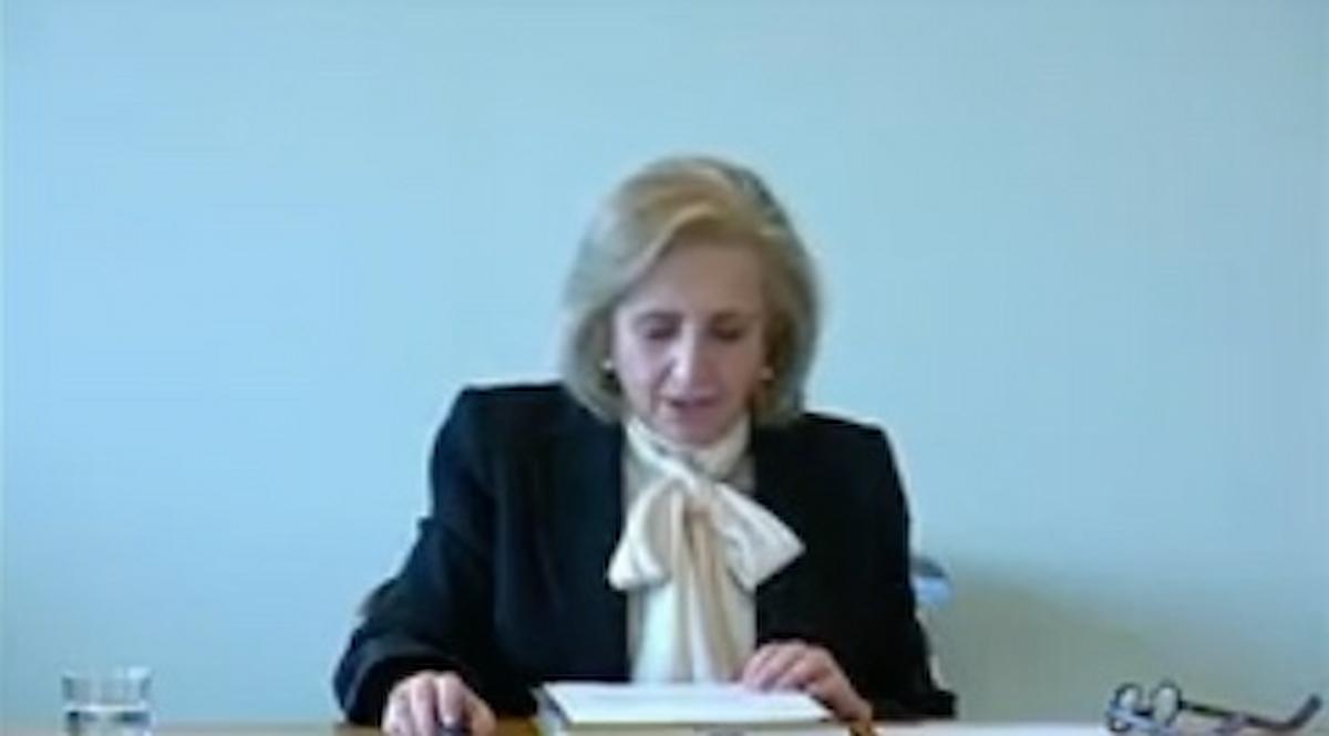 Il presidente di Eni Lucia Calvosa: "Governance rafforzata per svolta sostenibile"