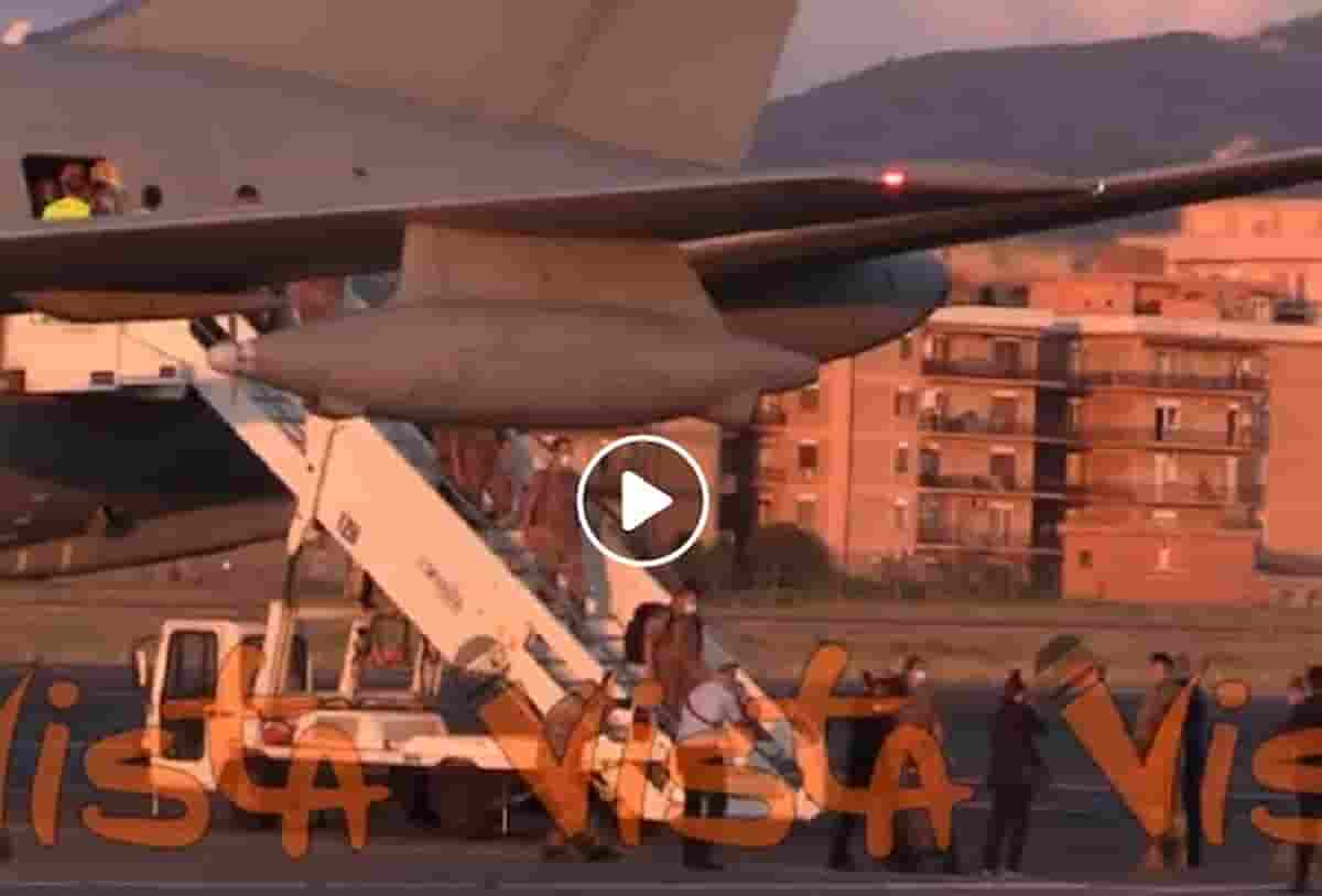 Afghanistan, gli ultimi militari italiani sono tornati in Italia VIDEO dell'arrivo a Ciampino